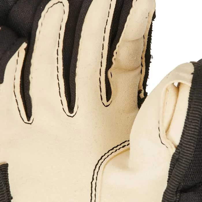 CCM S22 Tacks AS 550 Ice Hockey Gloves - Youth - Image 4